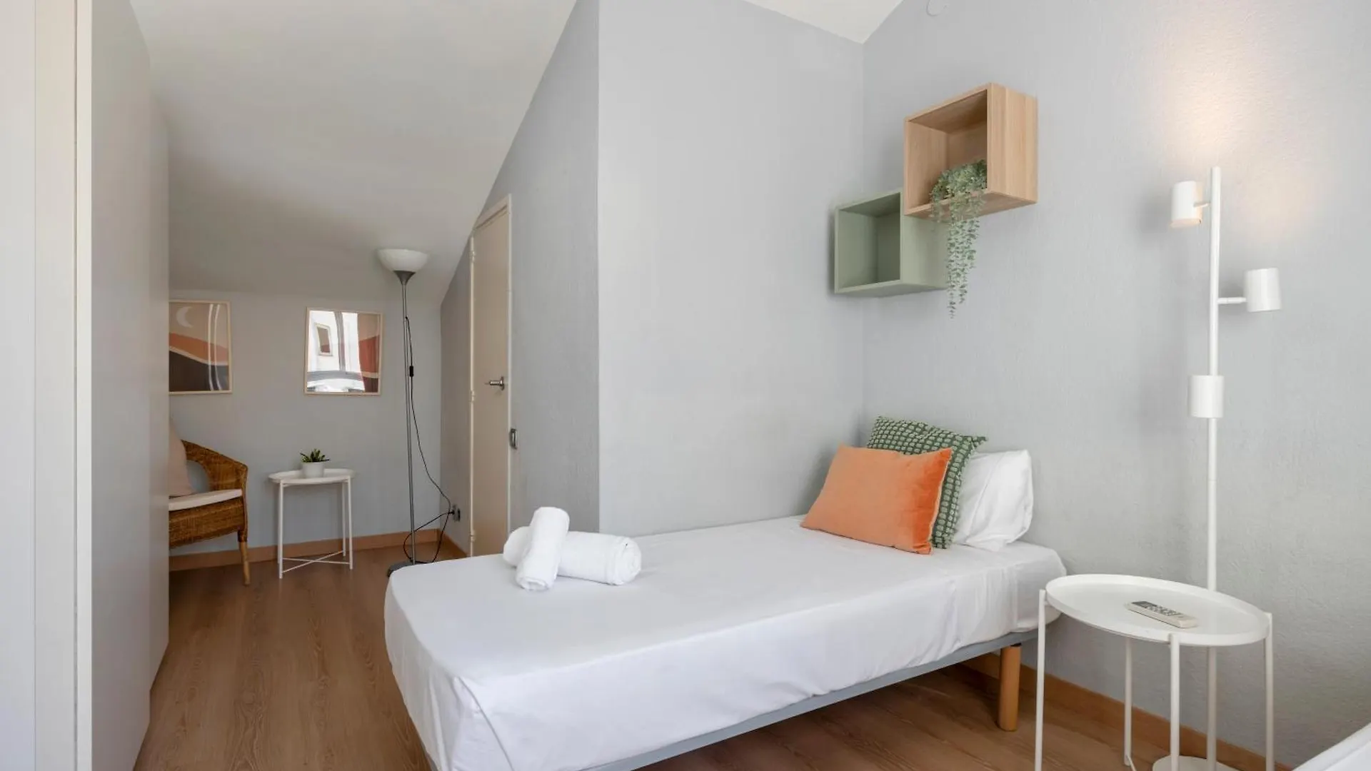 Apartments Sata Sagrada Familia Area Barcelona 0*,  Espanha