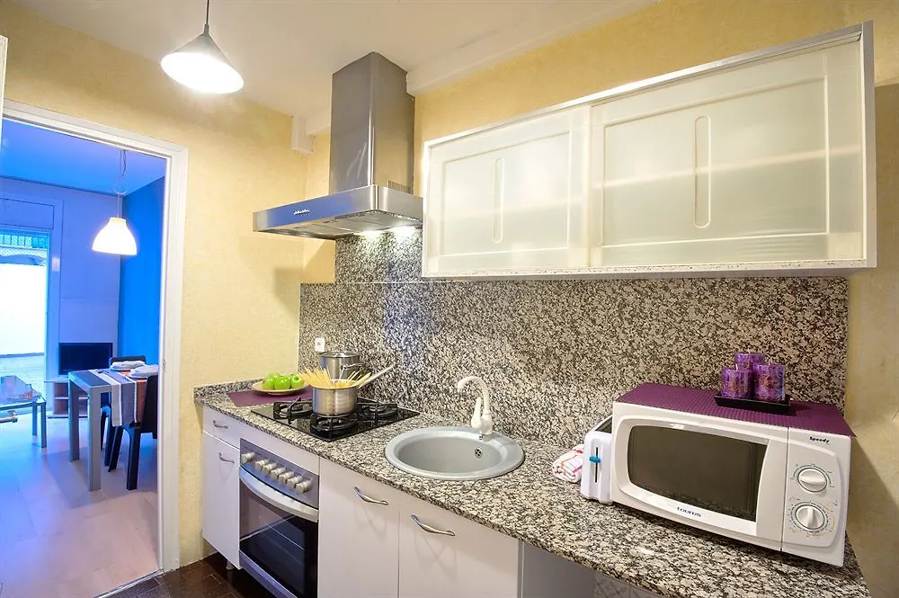 Apartments Sata Sagrada Familia Area Barcelona 0*,